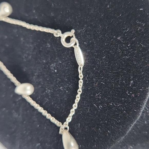Authentic Tiffany and Co Teardrop Bracelet Sterling Silver - Picture 2 of 5
